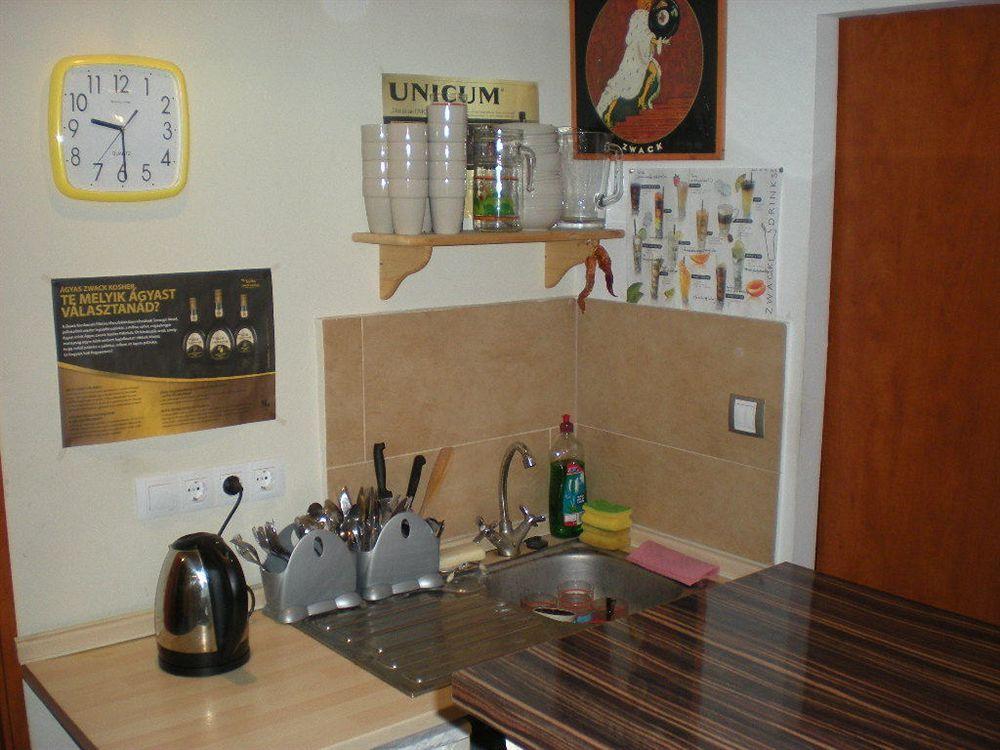 Elvis Guesthouse Budapest Exterior foto