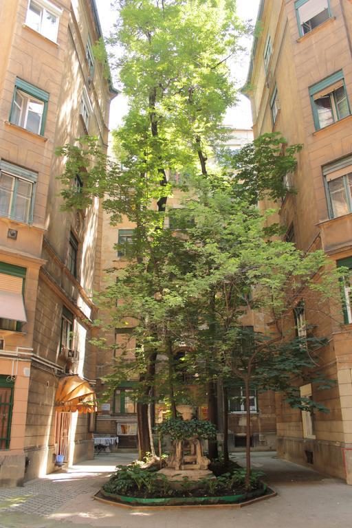 Elvis Guesthouse Budapest Exterior foto