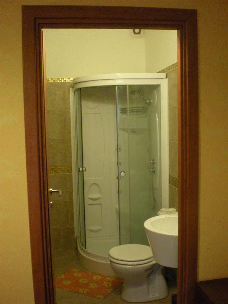 Elvis Guesthouse Budapest Exterior foto